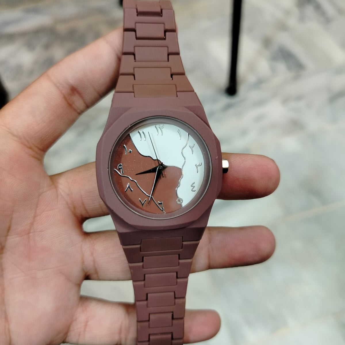 Brown And White Aura Watch Elegant Stylish Design Durable Build Comfortable Strap Clear Display Perfect For Daily Wear And Special Occasions