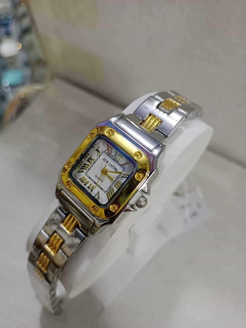 Ladies Waterproof Chain Watch | Golden